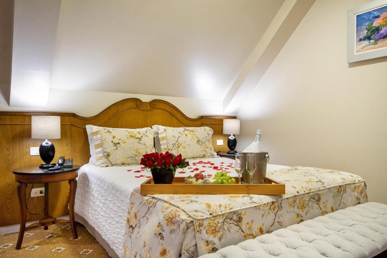 Italia Eleganza Inn